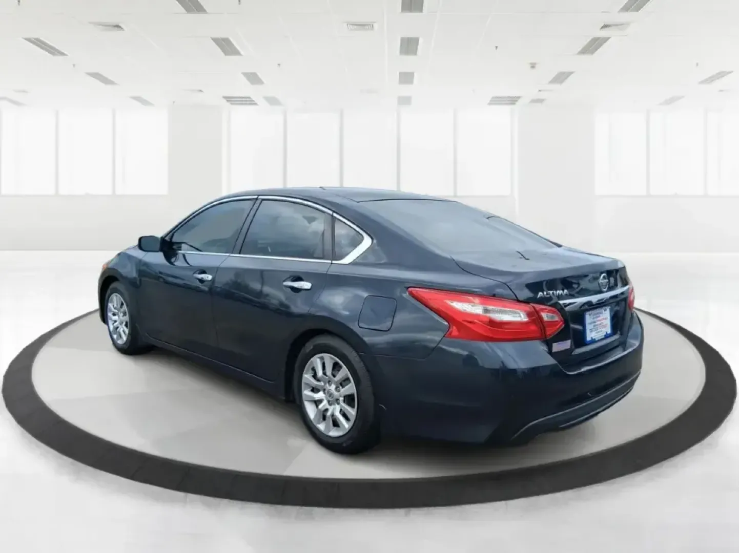 2017 Nissan Altima 2.5 S (1N4AL3AP8HC) with an 2.5L I-4 DOHC engine, CVT transmission, located at 1951 S Dayton Lakeview Rd., New Carlisle, OH, 45344, (937) 908-9800, 39.890999, -84.050255 - Need a dependable sedan that can handle the daily grind from Moraine to downtown Dayton, weekend errands around the Dayton Mall area, and the occasional road trip up I-75 without draining your budget? This 2017 Nissan Altima 2.5 S in eye-catching Storm Blue is built for real life-comfortable for lon - Photo#4