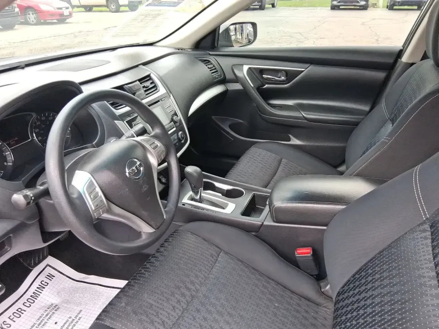 2017 Nissan Altima 2.5 S (1N4AL3AP8HC) with an 2.5L I-4 DOHC engine, CVT transmission, located at 1951 S Dayton Lakeview Rd., New Carlisle, OH, 45344, (937) 908-9800, 39.890999, -84.050255 - Need a dependable sedan that can handle the daily grind from Moraine to downtown Dayton, weekend errands around the Dayton Mall area, and the occasional road trip up I-75 without draining your budget? This 2017 Nissan Altima 2.5 S in eye-catching Storm Blue is built for real life-comfortable for lon - Photo#9