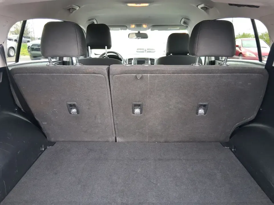 2018 Kia Sportage LX (KNDPM3AC0J7) with an Theta II 2.4L I-4 gasoline direct injection engine, 6A transmission, located at 1099 N County Rd 25A, Troy, OH, 45373, (937) 908-9800, 40.057079, -84.212883 - Weekend road trips to the Miami County Fair, daily commutes down I75, or quick errands between Downtown Troy and the shops near West Main Street-this 2018 Kia Sportage LX is the kind of compact SUV that fits real life. With its versatile crossover layout, confident road manners, and smart cargo spac - Photo#12