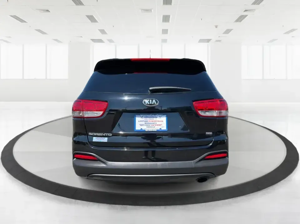 2017 Kia Sorento 2.4L L (5XYPG4A33HG) with an 2.4L I-4 gasoline direct injection engine, 6A transmission, located at 1184 Kauffman Ave, Fairborn, OH, 45324, (937) 908-9800, 39.807072, -84.030914 - Make every day easier-school drop-offs, long commutes to Wright-Patterson AFB, and weekend getaways to John Bryan State Park all feel more comfortable in an SUV that's built for real life. This **2017 Kia Sorento 2.4L L** in **Ebony Black** is a smart fit for growing families, busy professionals, an - Photo#3