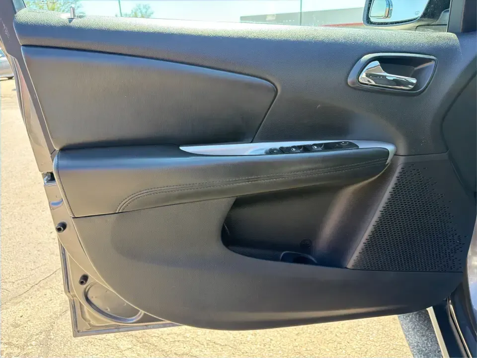 2014 Dodge Journey SXT (3C4PDDBG0ET) with an 3.6L V-6 DOHC engine, 6-Speed Automatic transmission, located at 1099 N County Rd 25A, Troy, OH, 45373, (937) 908-9800, 40.057079, -84.212883 - Pack up the kids, the dog, and the weekend bags-this 2014 Dodge Journey SXT is the kind of SUV that makes everyday life in Troy easier and spontaneous road trips feel completely doable. Whether you're tackling school drop-offs, commuting to Dayton, or planning a family day at the Miami County Fairgr - Photo#19