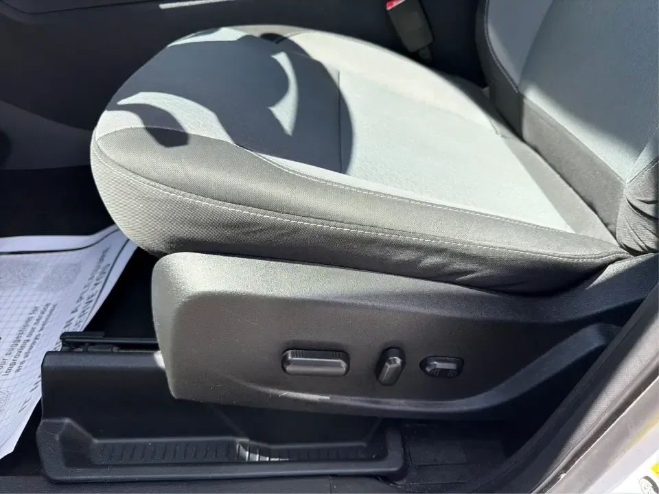 2018 Ford Escape SE (1FMCU0GD2JU) with an 1.5L L4 DOHC 16V engine, 6A transmission, located at 1951 S Dayton Lakeview Rd., New Carlisle, OH, 45344, (937) 908-9800, 39.890999, -84.050255 - Picture your next easy-to-live-with SUV: something that handles weekday commutes down I70, last-minute grocery runs near Brandt Pike, and weekend getaways to Buck Creek State Park without draining your budget. This 2018 Ford Escape SE is built for real life in Clark County-comfortable, efficient, an - Photo#17