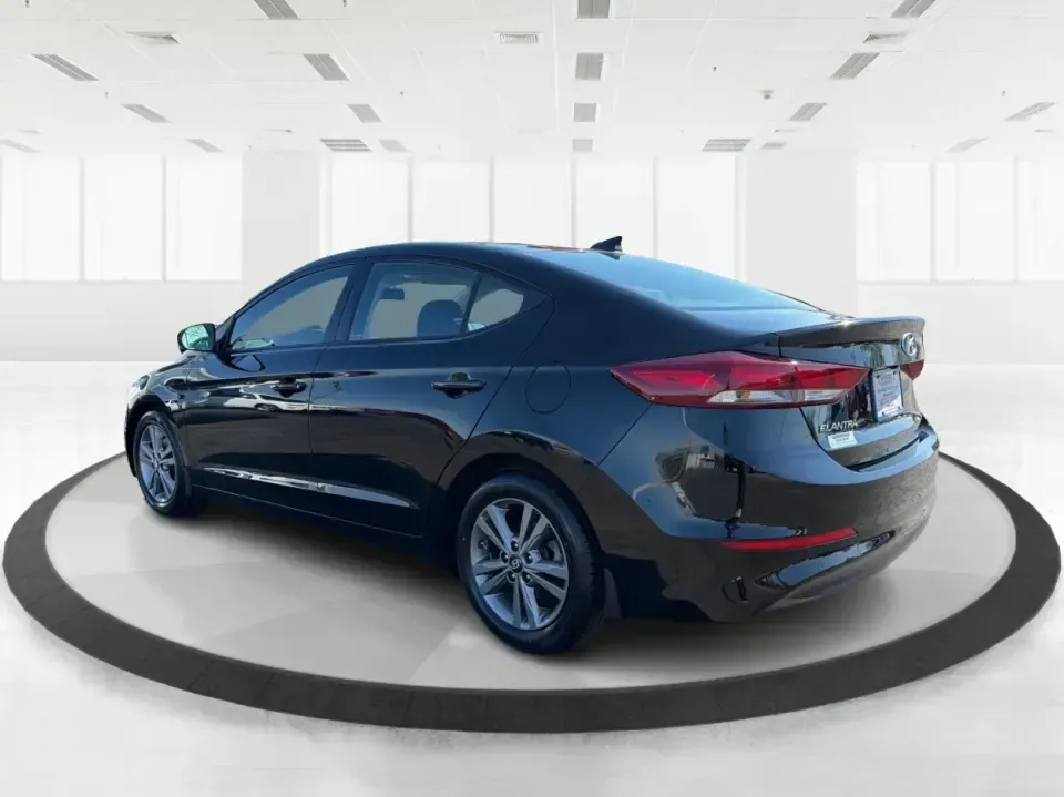 2018 Hyundai Elantra SEL (5NPD84LFXJH) with an Nu 2L I-4 DOHC engine, 6A transmission, located at 880 E. National Road, Vandalia, OH, 45377, (937) 908-9800, 39.891918, -84.183594 - Take the stress out of your daily commute, weekend errands, and road trips around the Miami Valley with this sleek, fuel-friendly **2018 Hyundai Elantra SEL**-a smart sedan for drivers who want dependable transportation, modern comfort, and a payment plan that can fit real life. Whether you're headi - Photo#4