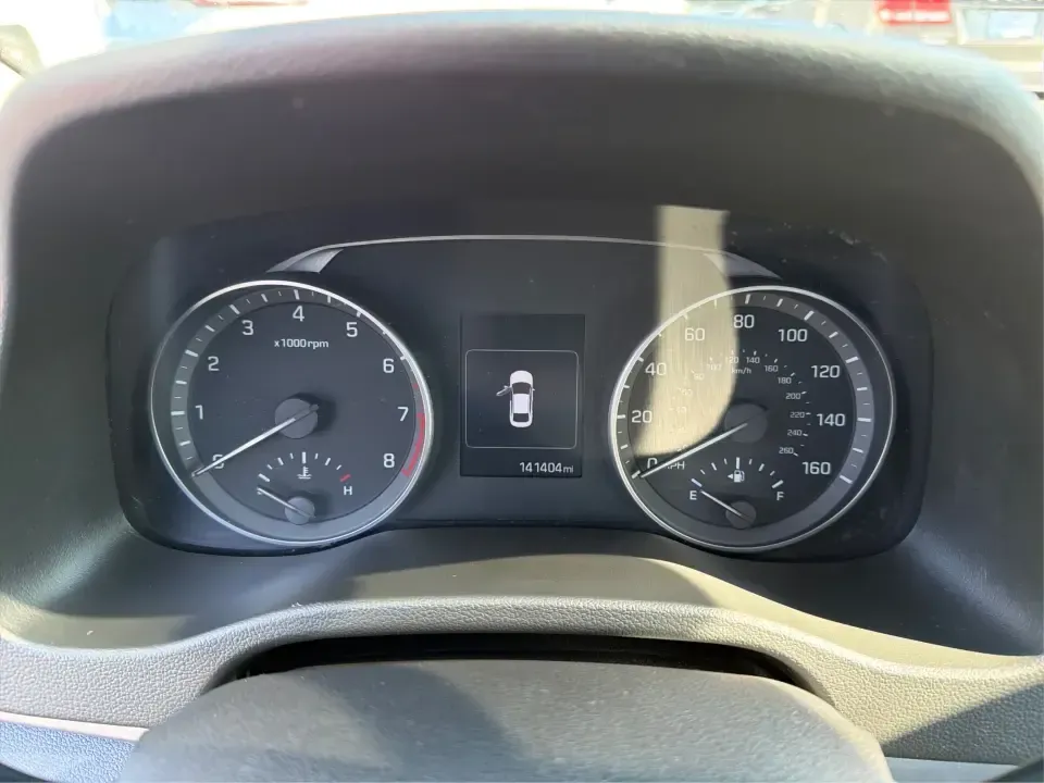 2018 Hyundai Elantra SEL (5NPD84LFXJH) with an Nu 2L I-4 DOHC engine, 6A transmission, located at 880 E. National Road, Vandalia, OH, 45377, (937) 908-9800, 39.891918, -84.183594 - Take the stress out of your daily commute, weekend errands, and road trips around the Miami Valley with this sleek, fuel-friendly **2018 Hyundai Elantra SEL**-a smart sedan for drivers who want dependable transportation, modern comfort, and a payment plan that can fit real life. Whether you're headi - Photo#15