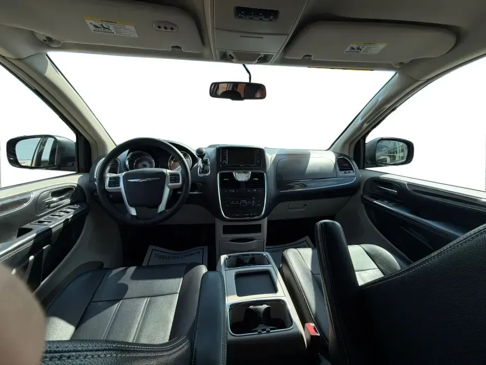 2016 Chrysler Town and Country Touring (2C4RC1BGXGR) with an Pentastar 3.6L V-6 DOHC engine, 6A transmission, located at 1184 Kauffman Ave, Fairborn, OH, 45324, (937) 908-9800, 39.807072, -84.030914 - Life gets busy fast-school drop-offs, long commutes, weekend tournaments, and the occasional road trip to reset. The 2016 Chrysler Town and Country Touring is built for that real-life rhythm, giving you minivan practicality with comfort features that make every mile easier. Finished in Brilliant B - Photo#21