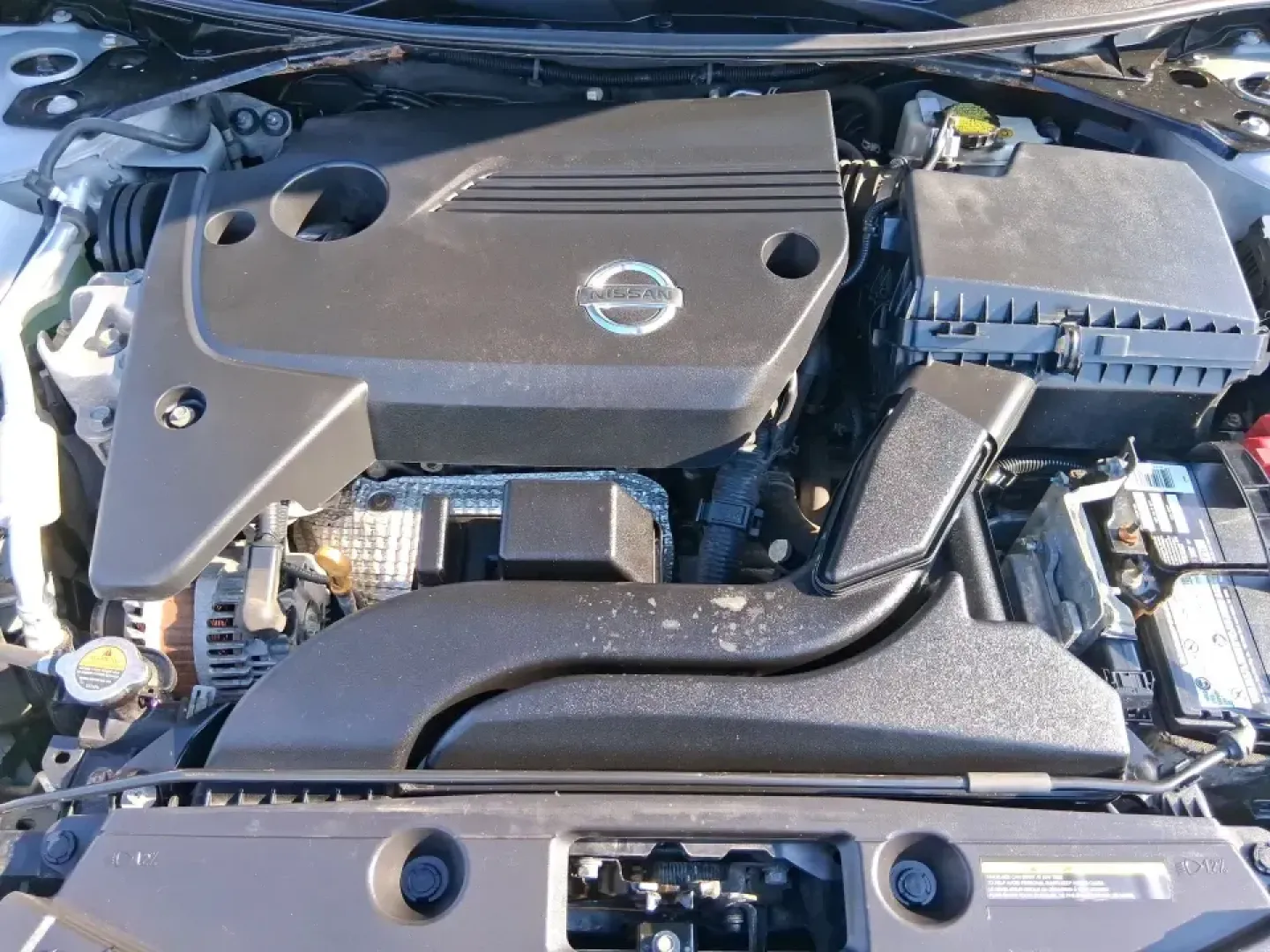 2015 Nissan Altima 2.5 S (1N4AL3AP2FC) with an 2.5L I-4 DOHC engine, Continuously Variable Transmission transmission, located at 401 Woodman Dr, Riverside, OH, 45431, (937) 908-9800, 39.760899, -84.123421 - Need a dependable commuter that can handle the daily run down I-675, quick hops to The Greene, and weekend plans at Carriage Hill MetroPark without draining your budget? This **2015 Nissan Altima 2.5 S** is the kind of practical, comfortable sedan that fits real life in **Riverside, Ohio**-easy to p - Photo#11