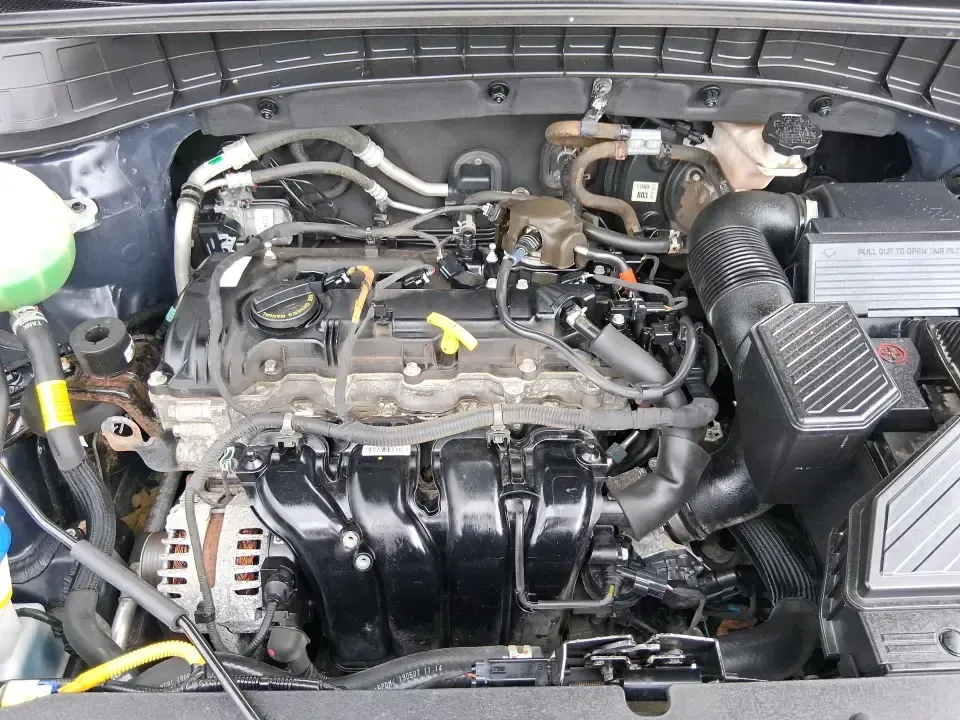 2019 Hyundai Tucson SE (KM8J23A41KU) with an Nu 2L I-4 gasoline direct injection engine, 6A transmission, located at 8750 N County Rd 25A, Piqua, OH, 45356, (937) 908-9800, 40.164391, -84.232513 - Need a practical SUV that can handle the daily school run, a long commute up I75, and weekend trips to the Miami Valley without draining your budget? This 2019 Hyundai Tucson SE in eye-catching Dusk Blue is built for real life in Piqua, Ohio-easy to park, comfortable for passengers, and ready for ev - Photo#11