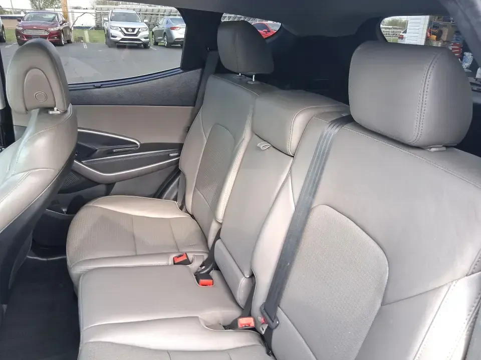 2015 Hyundai Santa Fe 2.4L (5XYZU3LB1FG) with an Theta II 2.4L I-4 gasoline direct injection engine, 6-Speed Automatic transmission, located at 1099 N County Rd 25A, Troy, OH, 45373, (937) 908-9800, 40.057079, -84.212883 - Pack up the kids for a weekend at Treasure Island Park, load the cooler for a day on the Great Miami River, or settle into a comfortable daily commute down I75-this 2015 Hyundai Santa Fe 2.4L is the kind of practical SUV that fits real life in Troy. With confident road manners, flexible cargo space, - Photo#10