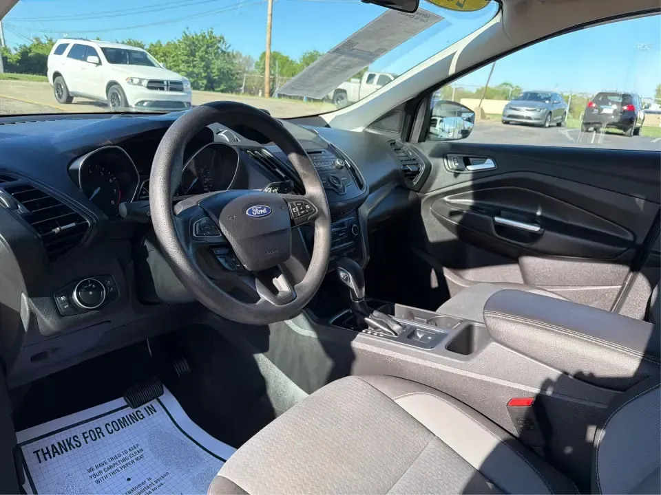 2018 Ford Escape SE FWD (1FMCU0GD6JU) with an 1.5L L4 DOHC 16V engine, 6A transmission, located at 1099 N County Rd 25A, Troy, OH, 45373, (937) 908-9800, 40.057079, -84.212883 - Weekday commute down I75, school drop-offs, and spontaneous weekend getaways to Charleston Falls Preserve all get easier in a compact SUV that fits real life. This 2018 Ford Escape SE FWD is a smart pick for Troy, Ohio drivers who want SUV versatility without the bulk-easy to park near downtown Troy- Photo#9