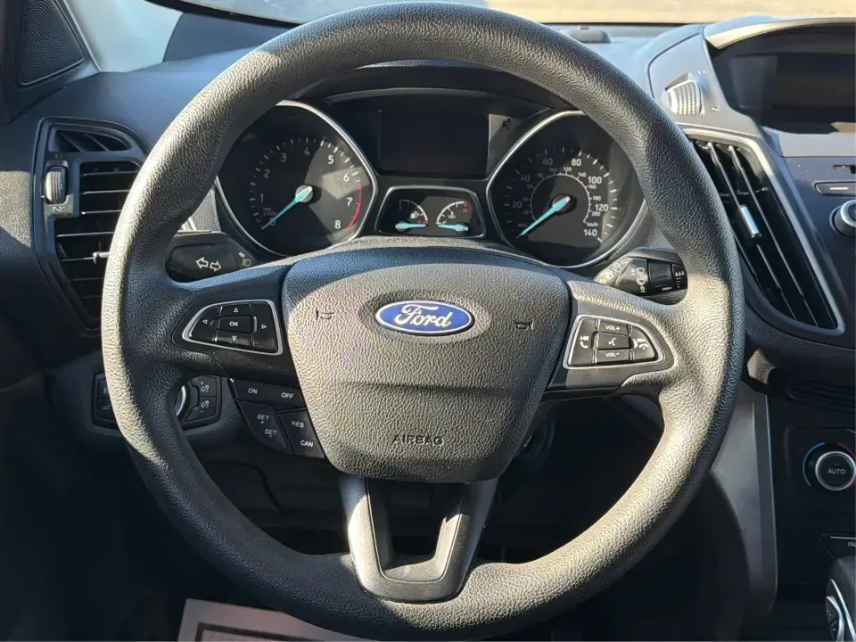 2018 Ford Escape SE FWD (1FMCU0GD6JU) with an 1.5L L4 DOHC 16V engine, 6A transmission, located at 1099 N County Rd 25A, Troy, OH, 45373, (937) 908-9800, 40.057079, -84.212883 - Weekday commute down I75, school drop-offs, and spontaneous weekend getaways to Charleston Falls Preserve all get easier in a compact SUV that fits real life. This 2018 Ford Escape SE FWD is a smart pick for Troy, Ohio drivers who want SUV versatility without the bulk-easy to park near downtown Troy- Photo#16
