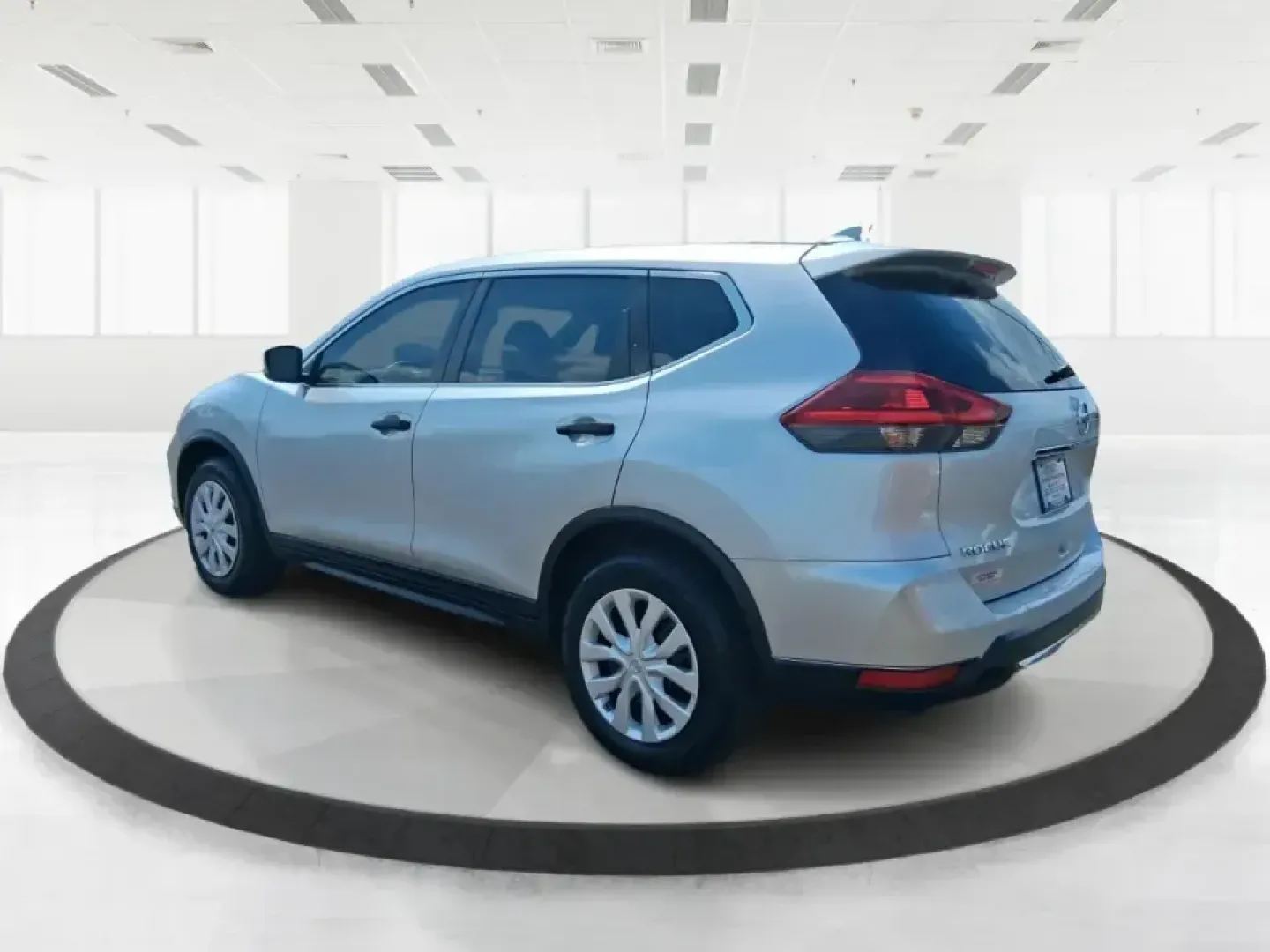 2018 Nissan Rogue S (KNMAT2MV3JP) with an 2.5L I-4 DOHC engine, CVT transmission, located at 401 Woodman Dr, Riverside, OH, 45431, (937) 908-9800, 39.760899, -84.123421 - Pack up the family for a weekend at Miami County Park, tackle a snowy morning commute up I75, or load up groceries after an afternoon in historic downtown Troy-this 2018 Nissan Rogue S is the kind of SUV that fits real life in Troy, Ohio. With confident AWD capability and practical comfort, it's ide- Photo#4