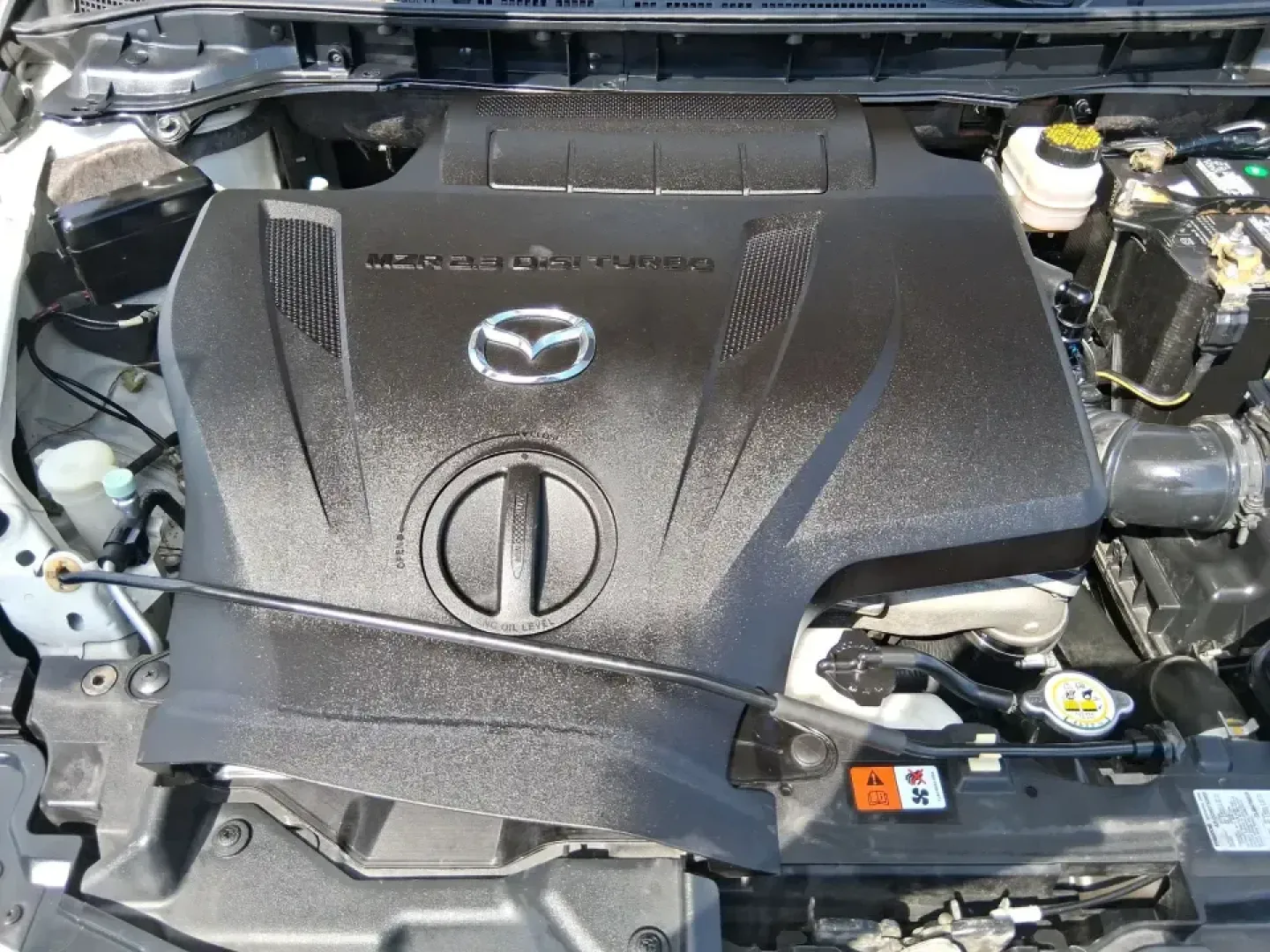 2010 Mazda CX-7 s Touring (JM3ER4W33A0) with an 2.3L I-4 gasoline direct injection engine, 6-Speed Automatic transmission, located at 8750 N County Rd 25A, Piqua, OH, 45356, (937) 908-9800, 40.164391, -84.232513 - Picture your next weekend: loading up the cargo area for a day at Miami County Park, cruising up I75 for a quick getaway, or confidently handling Ohio's surprise rain and winter slush on the school run. This 2010 Mazda CX7 s Touring is the kind of sporty, practical SUV that fits real life in Troy-ea - Photo#11
