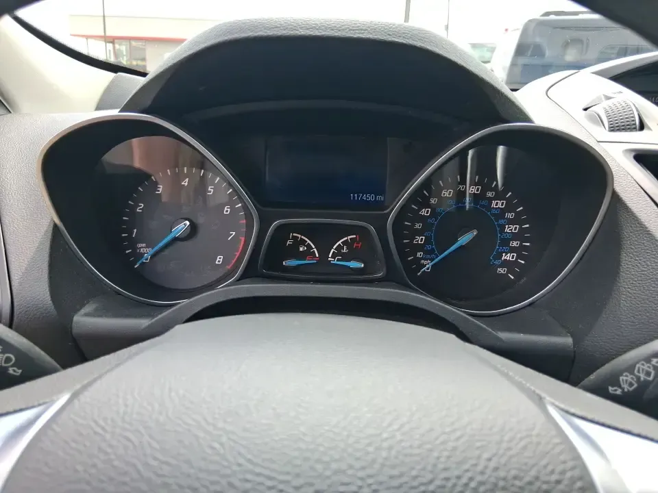 2015 Ford Escape SE (1FMCU9G91FU) with an 2.0L L4 DOHC 16V engine, 6-Speed Automatic transmission, located at 880 E. National Road, Vandalia, OH, 45377, (937) 908-9800, 39.891918, -84.183594 - Weekend getaways to Englewood MetroPark, snowy commutes down I75, and everyday school-and-grocery runs all feel easier when you've got an SUV that's sized right, confident in bad weather, and comfortable for the long haul. This **2015 Ford Escape SE 4WD** in **Ingot Silver** is a smart pick for driv - Photo#15