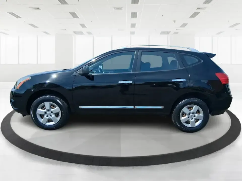 2015 Nissan Rogue S (JN8AS5MV0FW) with an 2.5L I-4 DOHC engine, Continuously Variable Transmission transmission, located at 1230 East Main St, Xenia, OH, 45385, (937) 908-9800, 39.688026, -83.910172 - Need a capable SUV for Ohio's changing seasons-school runs in the morning, a long commute down US-35, and a weekend escape to John Bryan State Park or the Greene County Fairgrounds? This 2015 Nissan Rogue S in Super Black is the kind of practical, do-it-all crossover that fits real life in Xenia: co - Photo#5