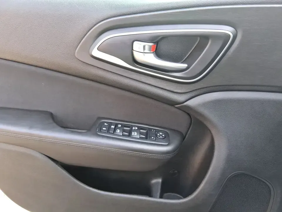 2015 Chrysler 200 Limited (1C3CCCAB5FN) with an 2.4L L4 DOHC 16V engine, 9-Speed Automatic transmission, located at 1099 N County Rd 25A, Troy, OH, 45373, (937) 908-9800, 40.057079, -84.212883 - Need a comfortable, efficient sedan for the daily commute from Troy to Dayton, quick errands along N County Rd 25A, or a weekend road trip down I-75? This 2015 Chrysler 200 Limited in Billet Silver Metallic Clearcoat fits real-life driving with a refined cabin, modern tech, and practical space for f- Photo#19