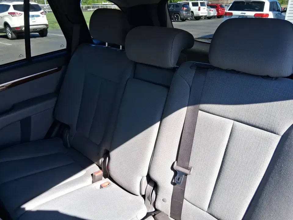 2012 Hyundai Santa Fe GLS (5XYZGDABXCG) with an 2.4L I-4 DOHC engine, 6-Speed Automatic transmission, located at 8750 N County Rd 25A, Piqua, OH, 45356, (937) 908-9800, 40.164391, -84.232513 - Pack up the kids, load the groceries, and head out for a weekend escape-this 2012 Hyundai Santa Fe GLS is the kind of SUV that fits real life in West Central Ohio. Whether you're commuting up N County Rd 25A toward Troy, running errands near downtown Piqua, or planning a road trip out past the Great - Photo#10