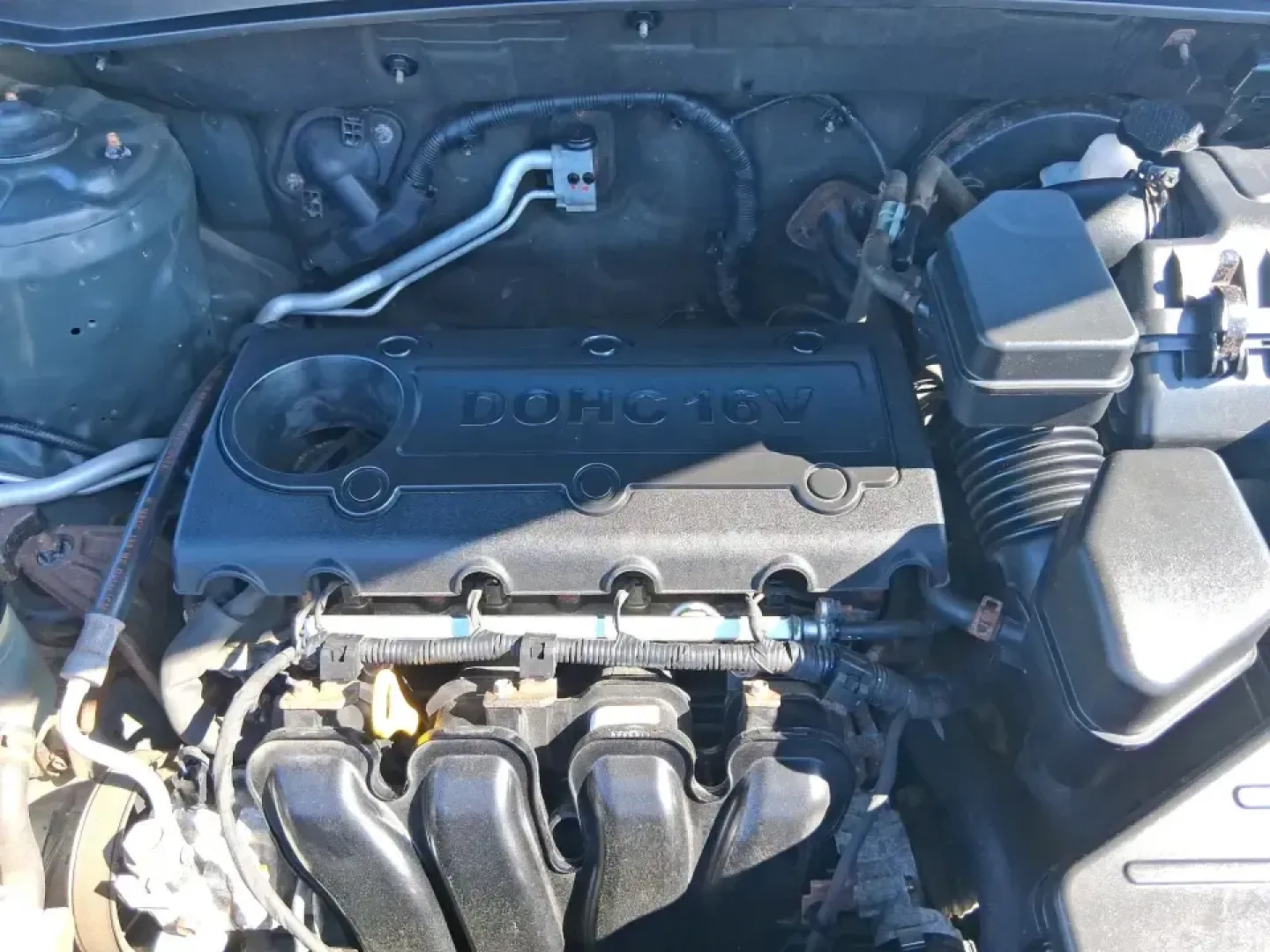 2012 Hyundai Santa Fe GLS (5XYZGDABXCG) with an 2.4L I-4 DOHC engine, 6-Speed Automatic transmission, located at 8750 N County Rd 25A, Piqua, OH, 45356, (937) 908-9800, 40.164391, -84.232513 - Pack up the kids, load the groceries, and head out for a weekend escape-this 2012 Hyundai Santa Fe GLS is the kind of SUV that fits real life in West Central Ohio. Whether you're commuting up N County Rd 25A toward Troy, running errands near downtown Piqua, or planning a road trip out past the Great - Photo#11