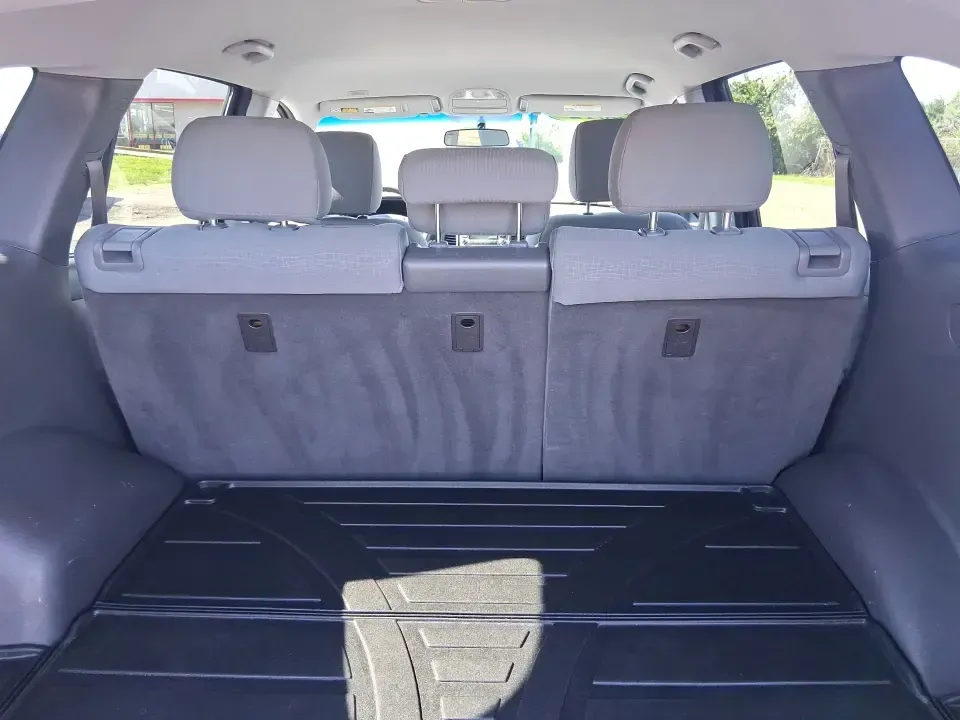 2012 Hyundai Santa Fe GLS (5XYZGDABXCG) with an 2.4L I-4 DOHC engine, 6-Speed Automatic transmission, located at 8750 N County Rd 25A, Piqua, OH, 45356, (937) 908-9800, 40.164391, -84.232513 - Pack up the kids, load the groceries, and head out for a weekend escape-this 2012 Hyundai Santa Fe GLS is the kind of SUV that fits real life in West Central Ohio. Whether you're commuting up N County Rd 25A toward Troy, running errands near downtown Piqua, or planning a road trip out past the Great - Photo#12