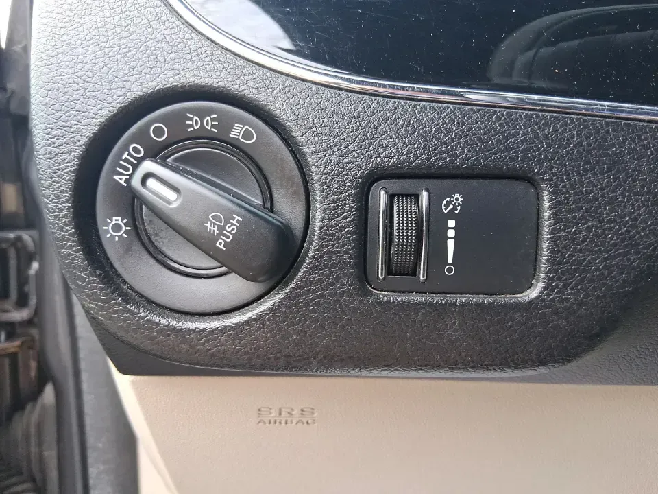 2014 Dodge Grand Caravan SXT 30th Anniversary (2C4RDGCGXER) with an 3.6L V-6 DOHC engine, 6-Speed Automatic transmission, located at 1951 S Dayton Lakeview Rd., New Carlisle, OH, 45344, (937) 908-9800, 39.890999, -84.050255 - Load up the kids, the coolers, and the weekend plans-this 2014 Dodge Grand Caravan SXT 30th Anniversary is built for real life in Ohio, whether you're handling school drop-offs, commuting down I70, or taking a road trip to the National Museum of the U.S. Air Force in nearby Dayton. With three rows a - Photo#17