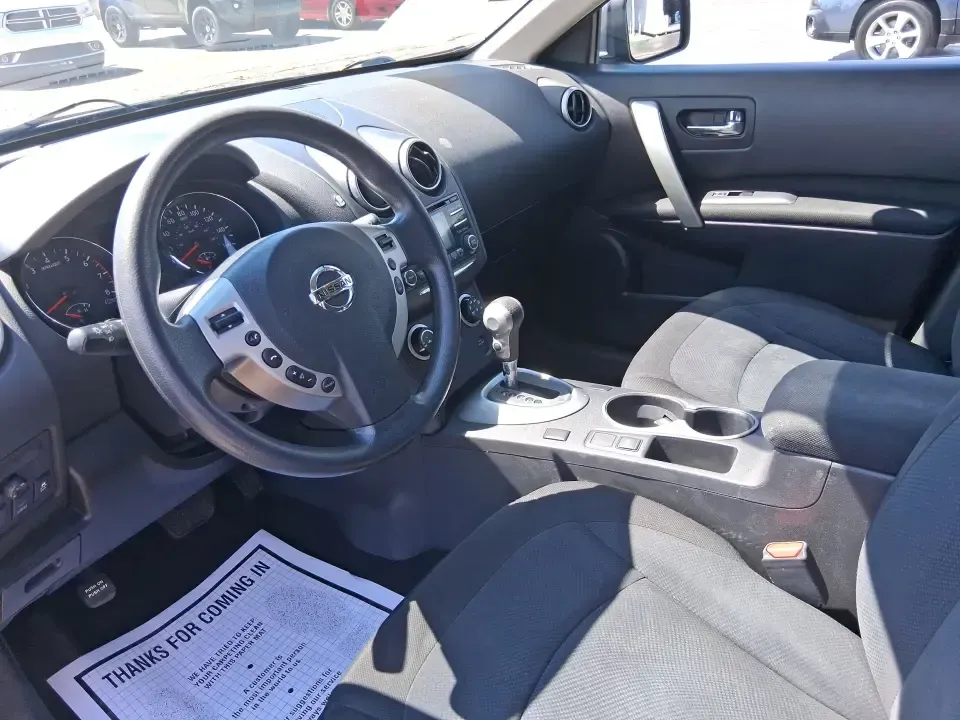 2015 Nissan Rogue S (JN8AS5MV4FW) with an 2.5L I-4 DOHC engine, Continuously Variable Transmission transmission, located at 401 Woodman Dr, Riverside, OH, 45431, (937) 908-9800, 39.760899, -84.123421 - Pack up the kids, load the groceries, or point the nose toward a weekend getaway-this 2015 Nissan Rogue S is the kind of practical SUV that fits real life in Riverside. With confident all-weather capability, flexible cargo space, and everyday comfort, it's ideal for commuters running up and down I-6 - Photo#9