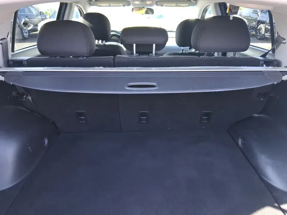 2016 Kia Sportage LX (KNDPBCAC7G7) with an Theta II 2.4L I-4 gasoline direct injection engine, 6-Speed Automatic transmission, located at 880 E. National Road, Vandalia, OH, 45377, (937) 908-9800, 39.891918, -84.183594 - Need a crossover that can handle Ohio's four seasons, school runs, and weekend getaways without draining your budget? This 2016 Kia Sportage LX is built for real life in Vandalia-whether you're commuting down I75, running errands along National Road, or packing up for a day at the Dayton Aviation He - Photo#12