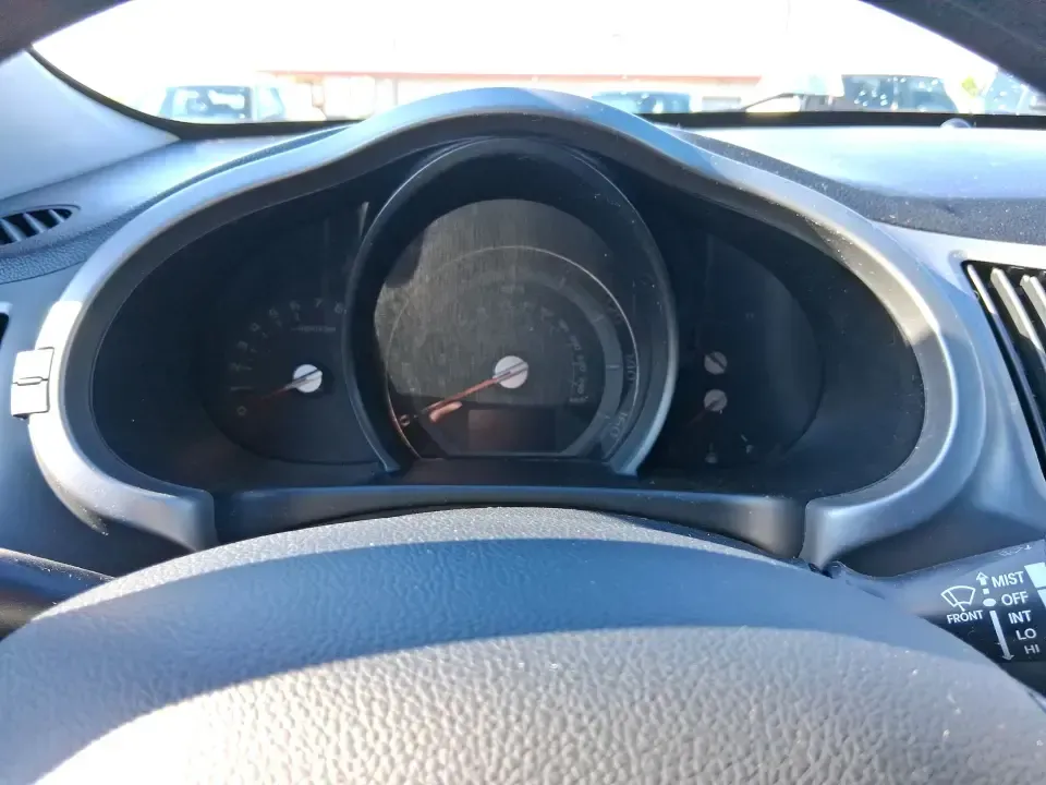 2016 Kia Sportage LX (KNDPBCAC7G7) with an Theta II 2.4L I-4 gasoline direct injection engine, 6-Speed Automatic transmission, located at 880 E. National Road, Vandalia, OH, 45377, (937) 908-9800, 39.891918, -84.183594 - Need a crossover that can handle Ohio's four seasons, school runs, and weekend getaways without draining your budget? This 2016 Kia Sportage LX is built for real life in Vandalia-whether you're commuting down I75, running errands along National Road, or packing up for a day at the Dayton Aviation He - Photo#15