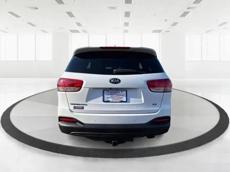 2018 Kia Sorento 2.4L LX (5XYPGDA36JG) with an 2.4L I-4 gasoline direct injection engine, 6A transmission, located at 1099 N County Rd 25A, Troy, OH, 45373, (937) 908-9800, 40.057079, -84.212883 - Build your next chapter around an SUV that's ready for school drop-offs, long commutes up I75, and weekend getaways to Charleston Falls Preserve or a family day near the Miami County Fairgrounds. This 2018 Kia Sorento LX in Snow White Pearl is the kind of practical, go-anywhere crossover that fits r - Photo#3