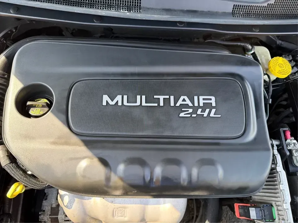 2015 Chrysler 200 Limited (1C3CCCAB6FN) with an 2.4L L4 DOHC 16V engine, 9-Speed Automatic transmission, located at 1099 N County Rd 25A, Troy, OH, 45373, (937) 908-9800, 40.057079, -84.212883 - Picture your next week: an easy I-75 commute, a comfortable run to Meijer, and a weekend cruise past the Miami County Fairgrounds-without stressing about how you'll get approved. This 2015 Chrysler 200 Limited is built for real life in Troy, Ohio: smooth, quiet, and efficient enough for daily drivin - Photo#11