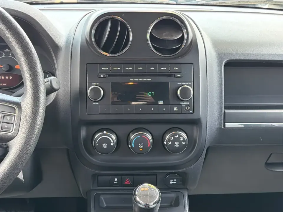 2014 Jeep Patriot Sport (1C4NJPBB0ED) with an 2.4L L4 DOHC 16V engine, located at 880 E. National Road, Vandalia, OH, 45377, (937) 908-9800, 39.891918, -84.183594 - Weekend getaways to the MetroParks, daily commutes down I75, or school-dropoff runs around Vandalia-this 2014 Jeep Patriot Sport is built for the kind of real-life driving that mixes practicality with a little adventure. Finished in Black Clearcoat with a versatile SUV body style, it's an easy fit f - Photo#13