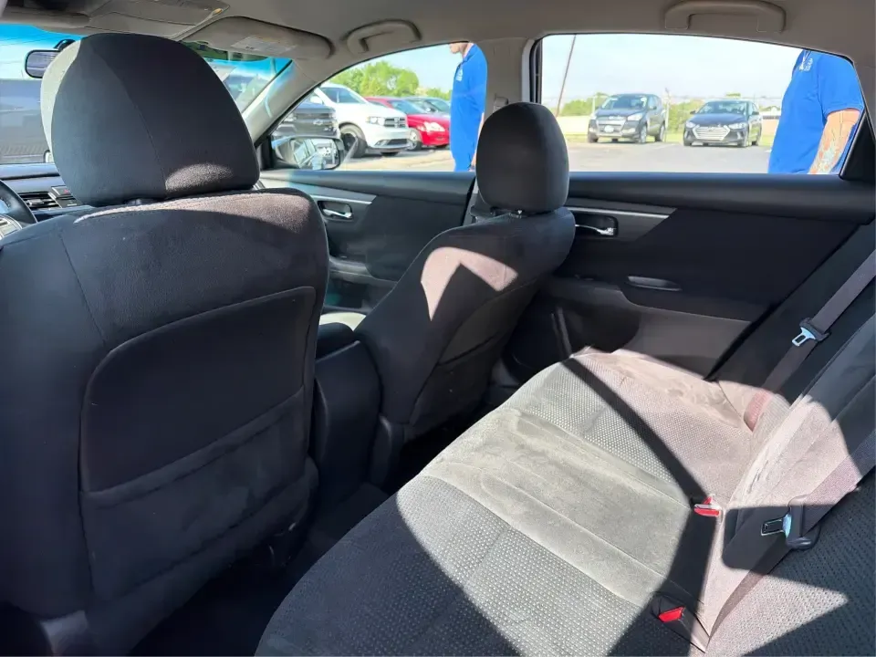 2015 Nissan Altima 2.5 SV (1N4AL3AP9FC) with an 2.5L I-4 DOHC engine, Continuously Variable Transmission transmission, located at 4508 South Dixie Dr, Moraine, OH, 45439, (937) 908-9800, 39.689976, -84.218452 - Picture your next week going smoother: an easy I-75 commute, a comfortable school drop-off run, and a Friday night dinner in Dayton's Oregon District-all in a sedan that feels refined, efficient, and ready to rack up miles without racking up stress. This 2015 Nissan Altima 2.5 SV in sleek Gun Metall - Photo#10