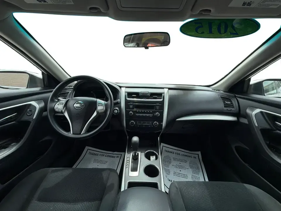 2015 Nissan Altima 2.5 S (1N4AL3AP9FC) with an 2.5L I-4 DOHC engine, Continuously Variable Transmission transmission, located at 1184 Kauffman Ave, Fairborn, OH, 45324, (937) 908-9800, 39.807072, -84.030914 - 2015 Nissan Altima 2.5 S - Photo#20