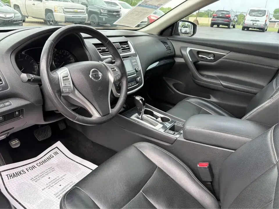 2016 Nissan Altima 2.5 SL (1N4AL3AP1GC) with an 2.5L I-4 DOHC engine, CVT transmission, located at 880 E. National Road, Vandalia, OH, 45377, (937) 908-9800, 39.891918, -84.183594 - Whether you're a Dayton-area commuter stacking highway miles, a busy parent shuttling kids between school and practice, or a weekend road-trip planner who wants comfort without overspending, this **2016 Nissan Altima 2.5 SL** is built for real life. With a sleek **Super Black** exterior and an upsca - Photo#9