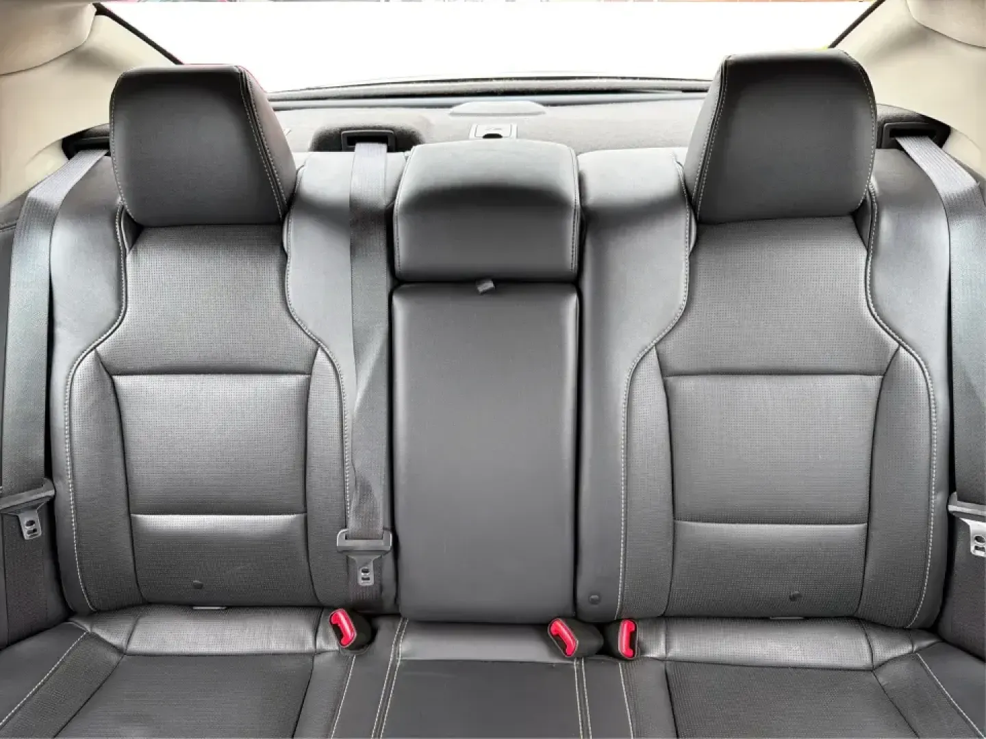 2012 Ford Taurus Limited (1FAHP2FW7CG) with an Duratec 3.5L V-6 DOHC engine, 6-Speed Automatic transmission, located at 401 Woodman Dr, Riverside, OH, 45431, (937) 908-9800, 39.760899, -84.123421 - Need a comfortable, confidence-inspiring sedan for long commutes down I-675, quick errands near The Greene, or smooth weekend drives to Downtown Dayton? This 2012 Ford Taurus Limited is built for real life-quiet, spacious, and loaded with premium features that make every mile feel easier, whether yo - Photo#14
