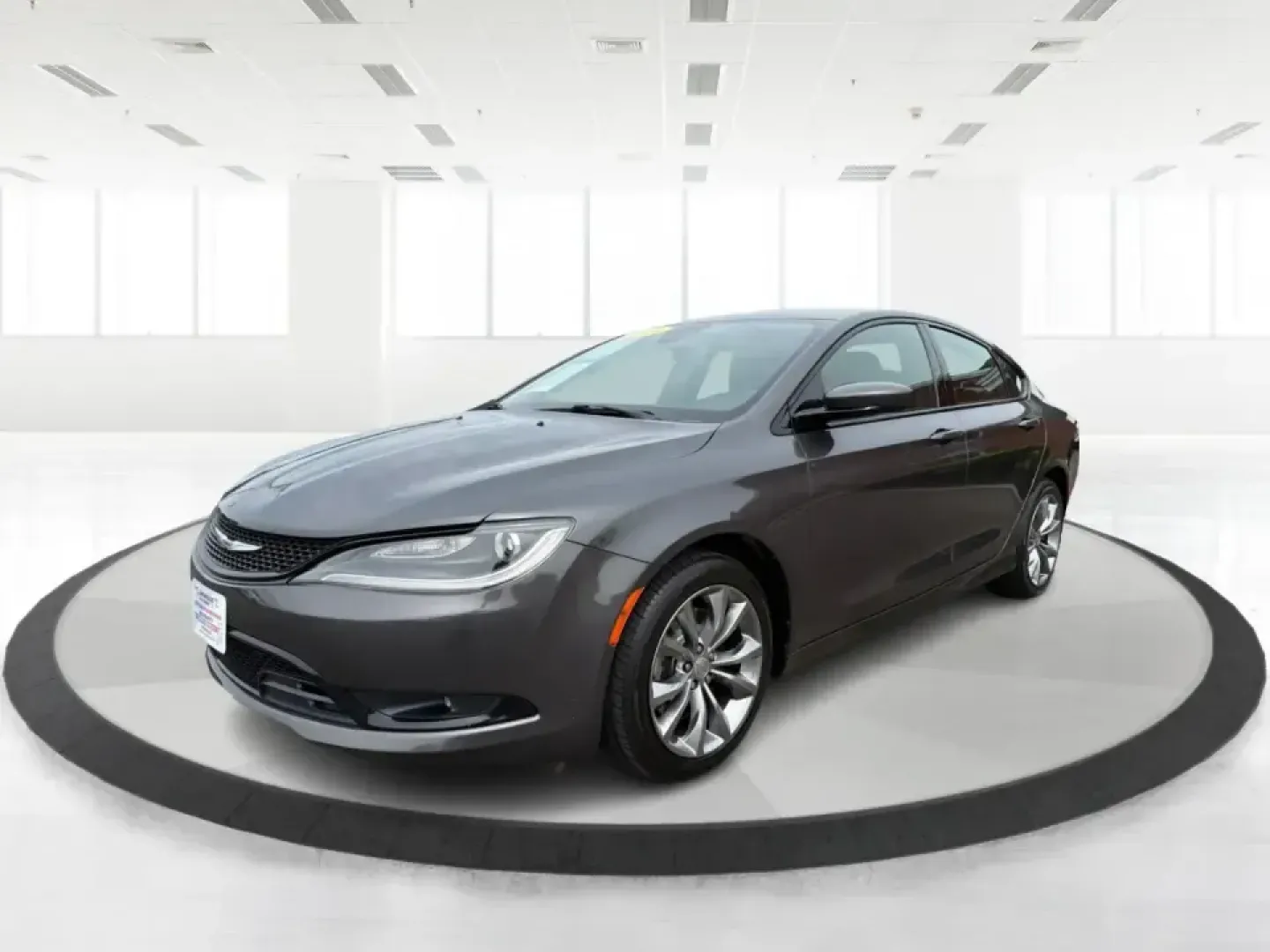 2015 Chrysler 200 S (1C3CCCBG7FN) with an 3.6L V6 DOHC 24V FFV engine, 9-Speed Automatic transmission, located at 8750 N County Rd 25A, Piqua, OH, 45356, (937) 908-9800, 40.164391, -84.232513 - Need a comfortable, stylish sedan for the daily commute between Piqua and Troy, quick errands down N County Rd 25A, or a weekend drive to River's Edge Park and the Great Miami River bike trail? This 2015 Chrysler 200 S is a smart pick for drivers who want V6 power, modern tech, and a refined cabin w - Photo#8