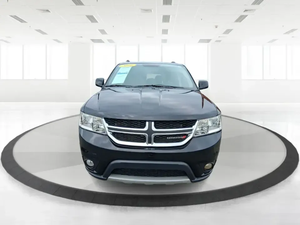 2016 Dodge Journey SXT (3C4PDCBB9GT) with an 2.4L L6 DOHC 16V engine, 4A transmission, located at 1230 East Main St, Xenia, OH, 45385, (937) 908-9800, 39.688026, -83.910172 - Pack up the kids, load the groceries, or point the nose toward a weekend getaway at John Bryan State Park-this 2016 Dodge Journey SXT is the kind of practical SUV that fits real life in and around Xenia. With three-row flexibility, a comfortable ride for longer drives, and everyday convenience featu - Photo#7