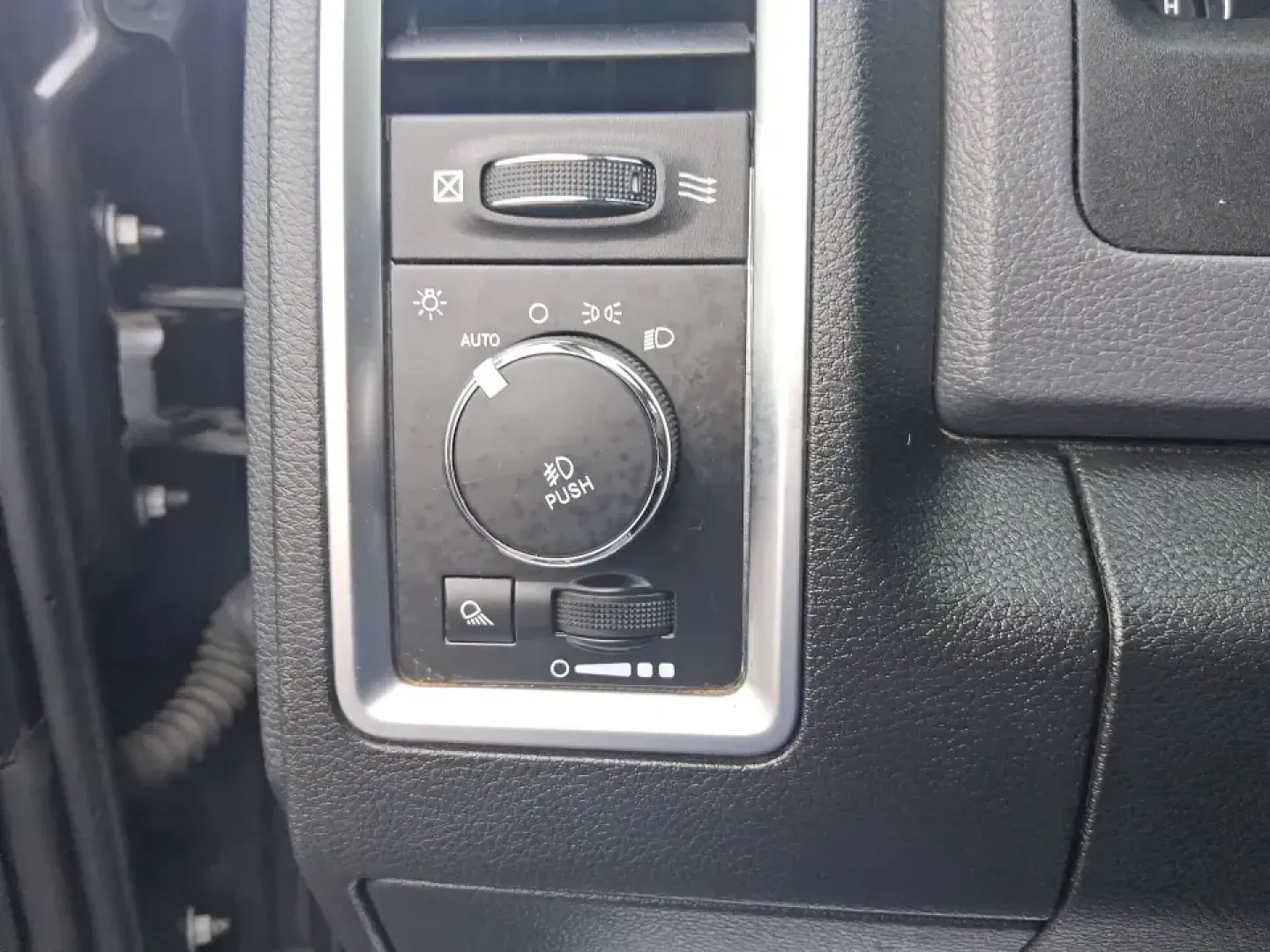 2016 Ram 1500 Big Horn (3C6RR7LT2GG) with an 5.7L V8 OHV 16V engine, 6A transmission, located at 401 Woodman Dr, Riverside, OH, 45431, (937) 908-9800, 39.760899, -84.123421 - Weekend projects, lake-day getaways, and Ohio winters don't pause for perfect timing-you need a truck that's ready when life is. This 2016 Ram 1500 Big Horn Crew Cab 4WD in Maximum Steel Metallic Clearcoat is built for the real-world routine around Piqua: hauling gear, towing toys, commuting up and - Photo#16
