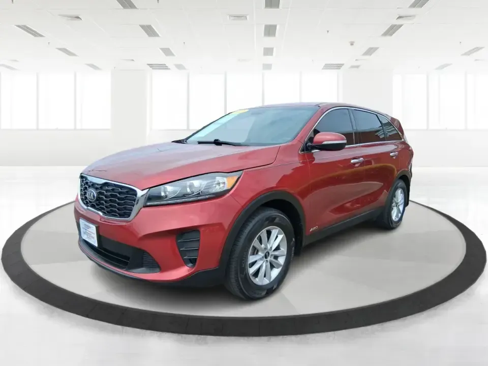 2019 Kia Sorento 2.4L LX (5XYPGDA32KG) with an 2.4L I-4 gasoline direct injection engine, 6A transmission, located at 1184 Kauffman Ave, Fairborn, OH, 45324, (937) 908-9800, 39.807072, -84.030914 - Pack up the kids, load the cooler, and head out for a weekend at John Bryan State Park or a day trip to the National Museum of the U.S. Air Force-this 2019 Kia Sorento LX is the kind of SUV that fits real life in Fairborn. With three-row flexibility, confident capability, and everyday comfort, it's - Photo#8