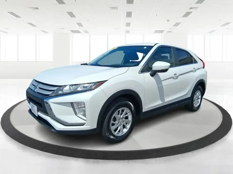 2018 Mitsubishi Eclipse Cross ES (JA4AS3AA2JZ) with an 1.5L I-4 gasoline direct injection engine, CVT transmission, located at 1184 Kauffman Ave, Fairborn, OH, 45324, (937) 908-9800, 39.807072, -84.030914 - Need a smart, versatile SUV that can handle the weekday commute to Wright-Patterson AFB, quick grocery runs near Fairfield Commons, and spontaneous weekend getaways out toward John Bryan State Park? This 2018 Mitsubishi Eclipse Cross ES is built for exactly that kind of real-life schedule-compact en - Photo#8