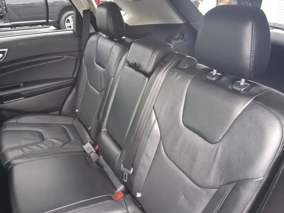 2016 Ford Edge Titanium (2FMPK3K91GB) with an 2.0L L4 DOHC 16V engine, 6A transmission, located at 4508 South Dixie Dr, Moraine, OH, 45439, (937) 908-9800, 39.689976, -84.218452 - Picture your next Ohio weekend: loading up groceries for the week in Moraine, grabbing coffee off South Dixie Drive, then cruising I-75 toward Dayton's Riverscape MetroPark or a quick family road trip to Carillon Historical Park-without feeling cramped, stressed, or under-equipped. This **2016 Ford - Photo#10