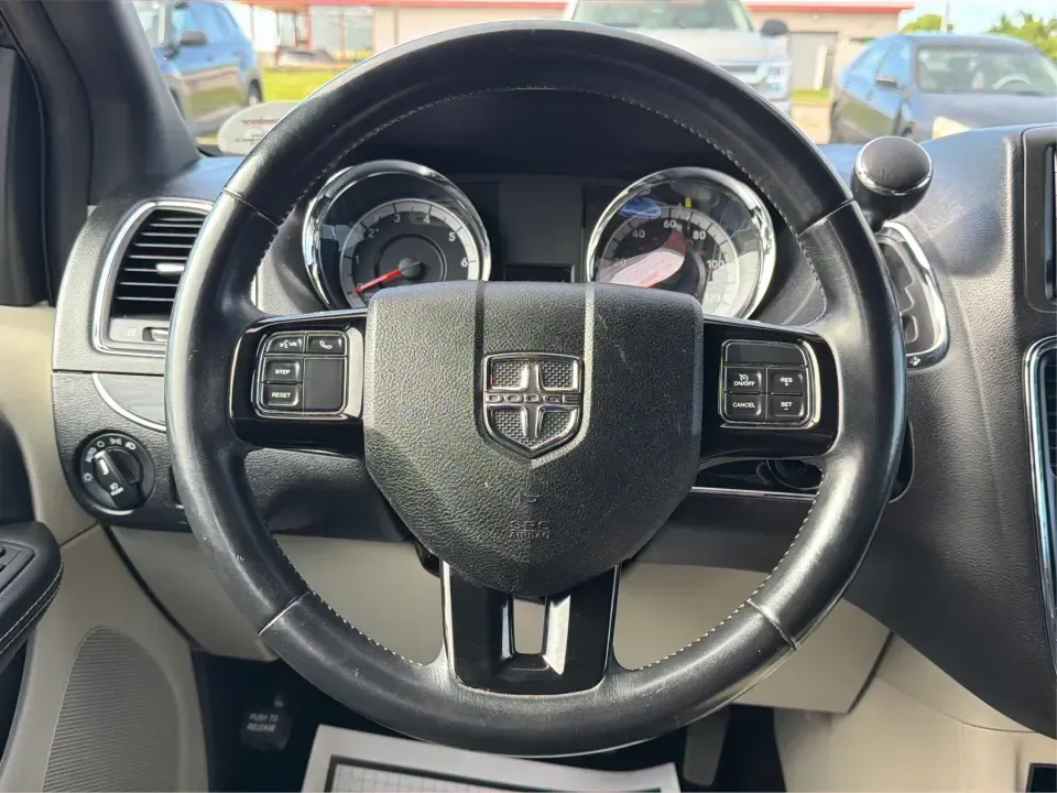 2017 Dodge Grand Caravan SXT (2C4RDGCG6HR) with an Pentastar 3.6L V-6 DOHC engine, 6A transmission, located at 1230 East Main St, Xenia, OH, 45385, (937) 908-9800, 39.688026, -83.910172 - Make school drop-offs, grocery runs, and weekend road trips feel easy again in a family-ready van that's built to haul people, gear, and memories. This 2017 Dodge Grand Caravan SXT in Black Onyx Crystal Pearlcoat is a smart pick for growing families, busy commuters who need space, and budget-conscio - Photo#16