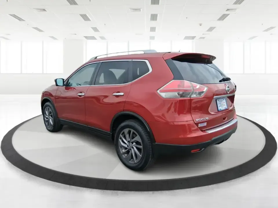 2016 Nissan Rogue SL (5N1AT2MV7GC) with an 2.5L I-4 DOHC engine, CVT transmission, located at 1230 East Main St, Xenia, OH, 45385, (937) 908-9800, 39.688026, -83.910172 - Picture your next Ohio weekend: packing up for John Bryan State Park, cruising out toward Clifton Gorge, or simply making the school run and the daily commute down US-35 feel easier and more comfortable. This 2016 Nissan Rogue SL in eye-catching Cayenne Red is the kind of practical, do-it-all SUV th - Photo#4