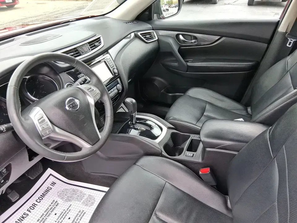 2016 Nissan Rogue SL (5N1AT2MV7GC) with an 2.5L I-4 DOHC engine, CVT transmission, located at 1230 East Main St, Xenia, OH, 45385, (937) 908-9800, 39.688026, -83.910172 - Picture your next Ohio weekend: packing up for John Bryan State Park, cruising out toward Clifton Gorge, or simply making the school run and the daily commute down US-35 feel easier and more comfortable. This 2016 Nissan Rogue SL in eye-catching Cayenne Red is the kind of practical, do-it-all SUV th - Photo#9