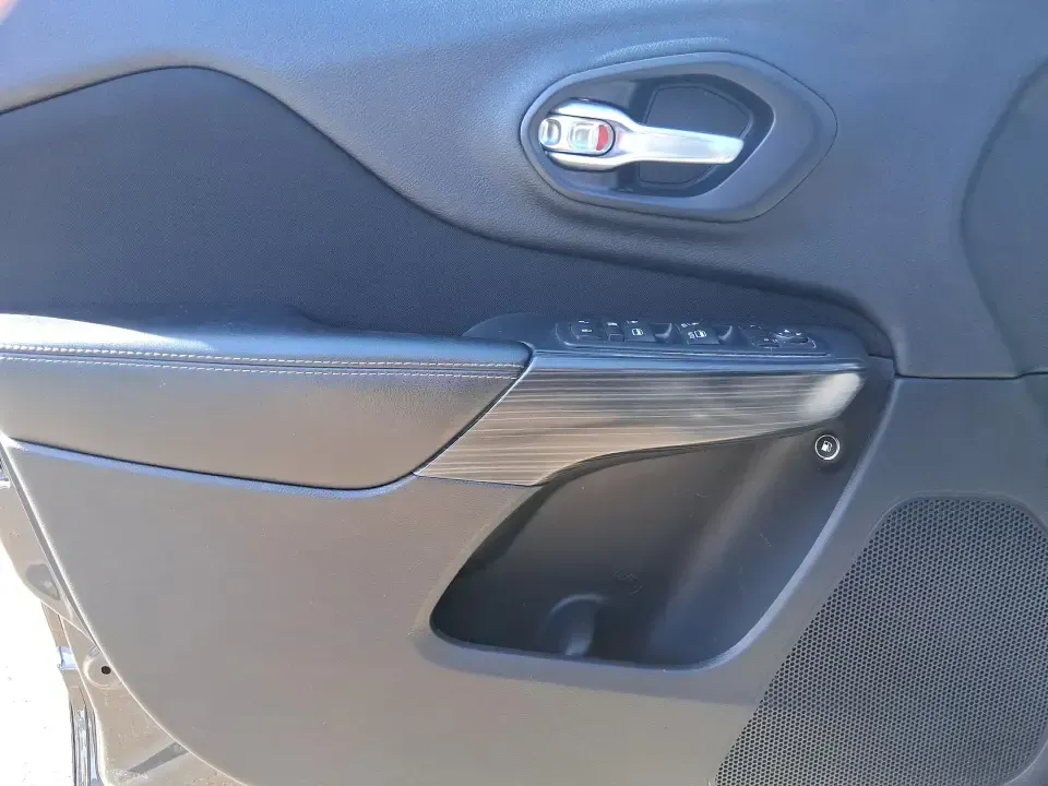 2016 Jeep Cherokee Altitude (1C4PJMCS7GW) with an 3.2L V6 DOHC 24V engine, 9-Speed Automatic transmission, located at 8750 N County Rd 25A, Piqua, OH, 45356, (937) 908-9800, 40.164391, -84.232513 - Pack up the kids, load the cooler, and point the hood toward Indian Lake or a fall weekend at the Piqua Heritage Festival-this 2016 Jeep Cherokee Altitude is the kind of SUV that fits real Ohio life. With confident 4WD/AWD capability, a strong 3.2L V6, and everyday comfort features, it's ideal for c - Photo#18