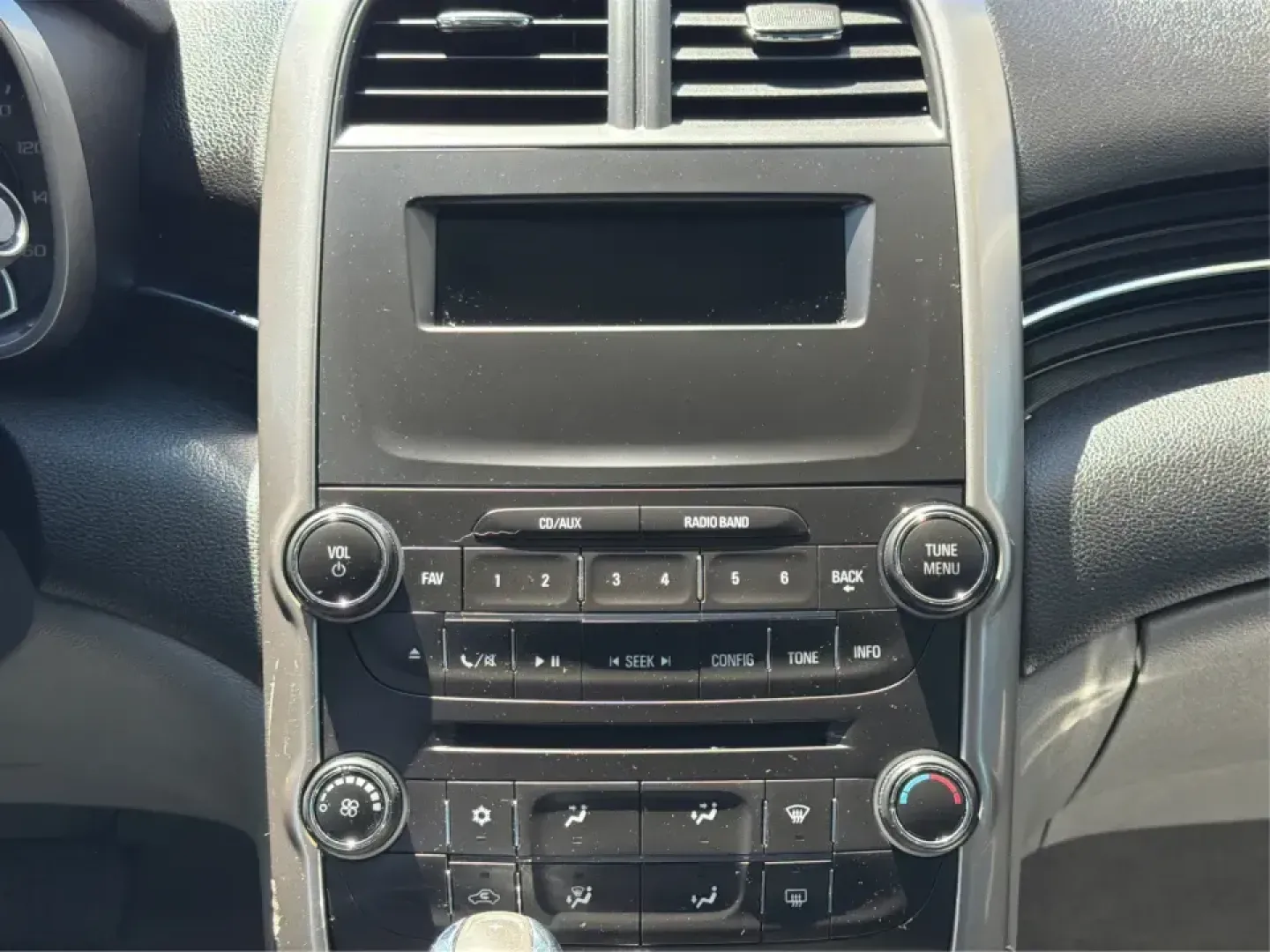 2015 Chevrolet Malibu LS (1G11B5SLXFF) with an ECOTEC 2.5L I-4 gasoline direct injection engine, 6-Speed Automatic transmission, located at 1951 S Dayton Lakeview Rd., New Carlisle, OH, 45344, (937) 908-9800, 39.890999, -84.050255 - Need a dependable commuter that can handle the daily drive from New Carlisle to Dayton, Springfield, or Wright-Patterson AFB-while still being comfortable for school drop-offs, errands, and weekend plans? This 2015 Chevrolet Malibu LS is a smart, budget-friendly sedan that fits real life: efficient, - Photo#13