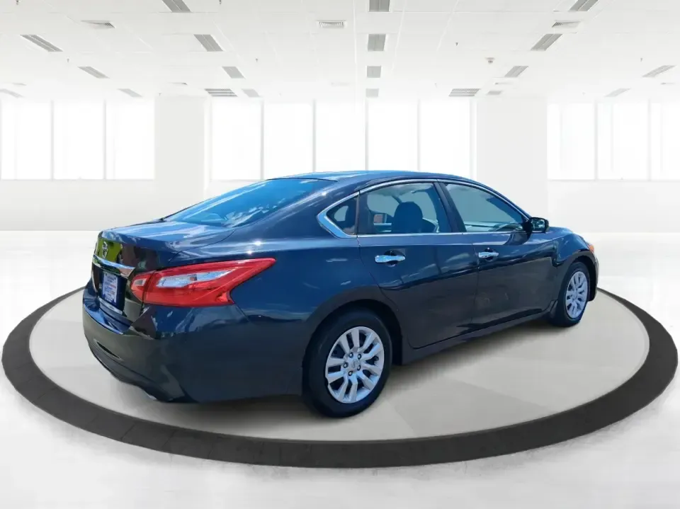 2017 Nissan Altima 2.5 S (1N4AL3APXHN) with an 2.5L I-4 DOHC engine, CVT transmission, located at 401 Woodman Dr, Riverside, OH, 45431, (937) 908-9800, 39.760899, -84.123421 - Need a reliable daily driver for the I70 commute, school drop-offs, and weekend errands around Clark County? This 2017 Nissan Altima 2.5 S in sleek Gun Metallic is a smart, comfortable sedan that fits real life-easy to park in town, smooth on longer drives toward Dayton, and efficient enough for bud - Photo#2