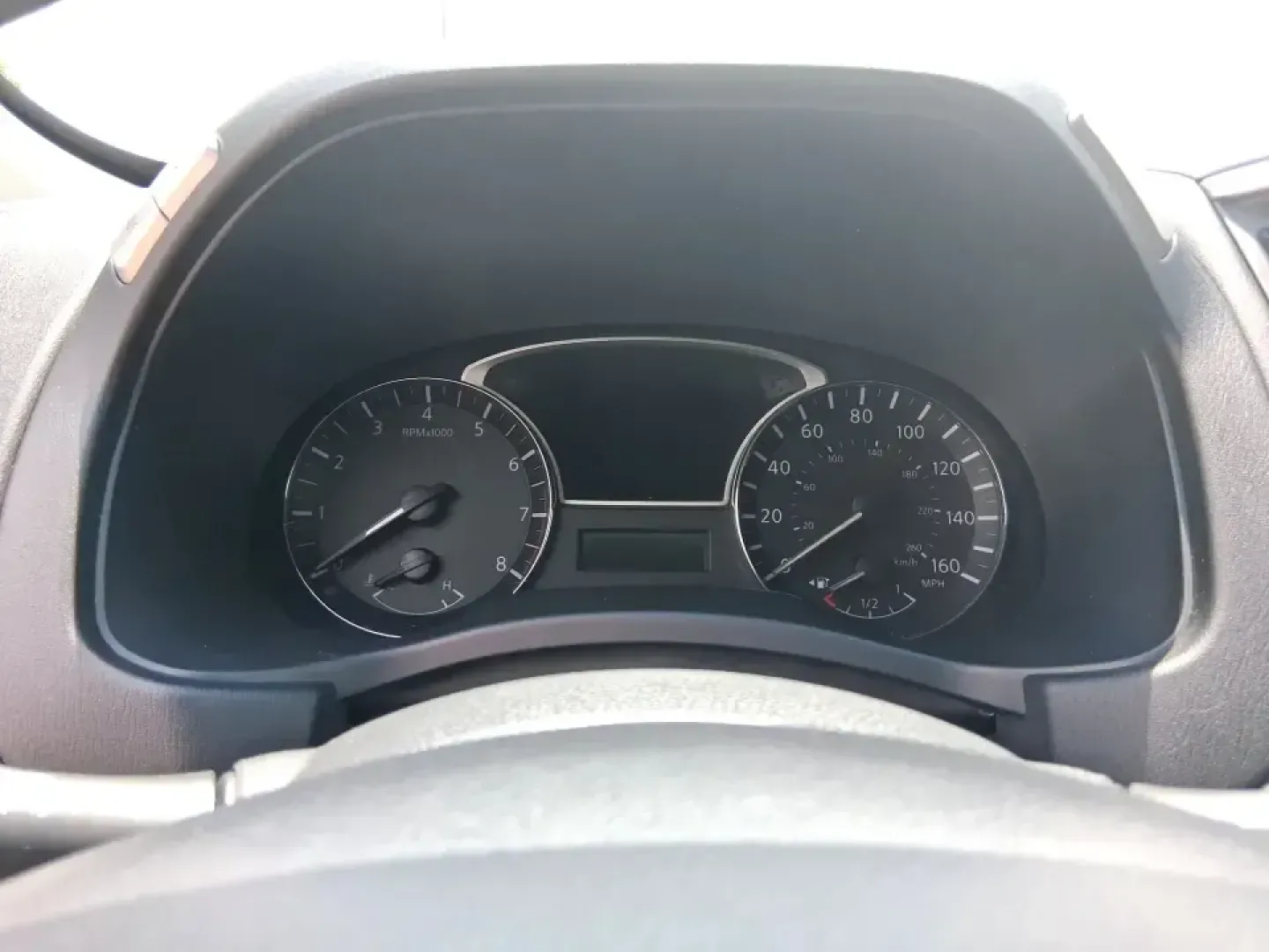 2015 Nissan Pathfinder SV (5N1AR2MM6FC) with an 3.5L V-6 DOHC engine, Continuously Variable Transmission transmission, located at 401 Woodman Dr, Riverside, OH, 45431, (937) 908-9800, 39.760899, -84.123421 - Need one SUV that can handle the weekday school run, the long commute down I675, and a spontaneous weekend escape to Carillon Historical Park or a day at the National Museum of the U.S. Air Force? This 2015 Nissan Pathfinder SV in eye-catching Cayenne Red is built for real life in Riverside, Ohio-ro - Photo#15