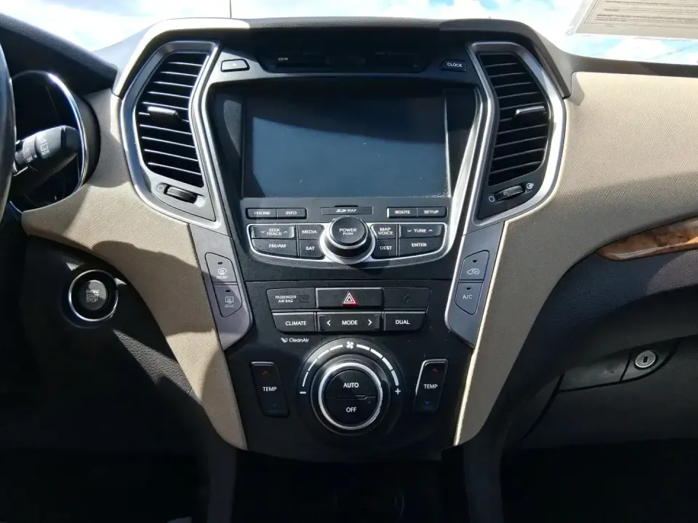 2015 Hyundai Santa Fe 2.4L (5XYZUDLB3FG) with an Theta II 2.4L I-4 gasoline direct injection engine, 6-Speed Automatic transmission, located at 1230 East Main St, Xenia, OH, 45385, (937) 908-9800, 39.688026, -83.910172 - Pack up the kids, load the cooler, and point your weekend plans toward the open road-this 2015 Hyundai Santa Fe 2.4L in Platinum Graphite is the kind of SUV that fits real life in Riverside. Whether you're commuting down I-75, running errands along Woodman Dr, or heading out for a day at Eastwood Me - Photo#13
