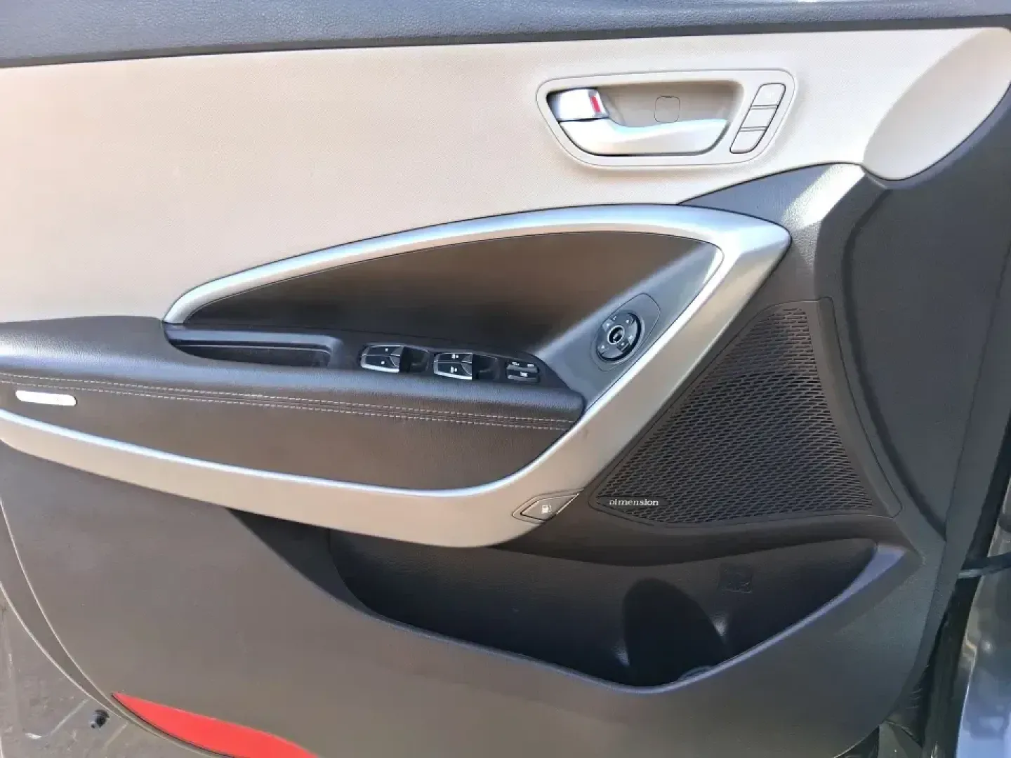 2015 Hyundai Santa Fe 2.4L (5XYZUDLB3FG) with an Theta II 2.4L I-4 gasoline direct injection engine, 6-Speed Automatic transmission, located at 1230 East Main St, Xenia, OH, 45385, (937) 908-9800, 39.688026, -83.910172 - Pack up the kids, load the cooler, and point your weekend plans toward the open road-this 2015 Hyundai Santa Fe 2.4L in Platinum Graphite is the kind of SUV that fits real life in Riverside. Whether you're commuting down I-75, running errands along Woodman Dr, or heading out for a day at Eastwood Me - Photo#18