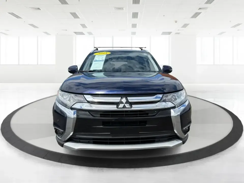 2018 Mitsubishi Outlander SEL (JA4AD3A39JJ) with an 2.4L I-4 variable valve control engine, CVT transmission, located at 1230 East Main St, Xenia, OH, 45385, (937) 908-9800, 39.688026, -83.910172 - Weekend road trips to John Bryan State Park, daily commutes down US-35, or school-drop runs around Xenia's neighborhoods-this 2018 Mitsubishi Outlander SEL is the kind of SUV that fits real life. Finished in eye-catching Cosmic Blue Metallic and built with three-row flexibility, it's a smart pick fo - Photo#7