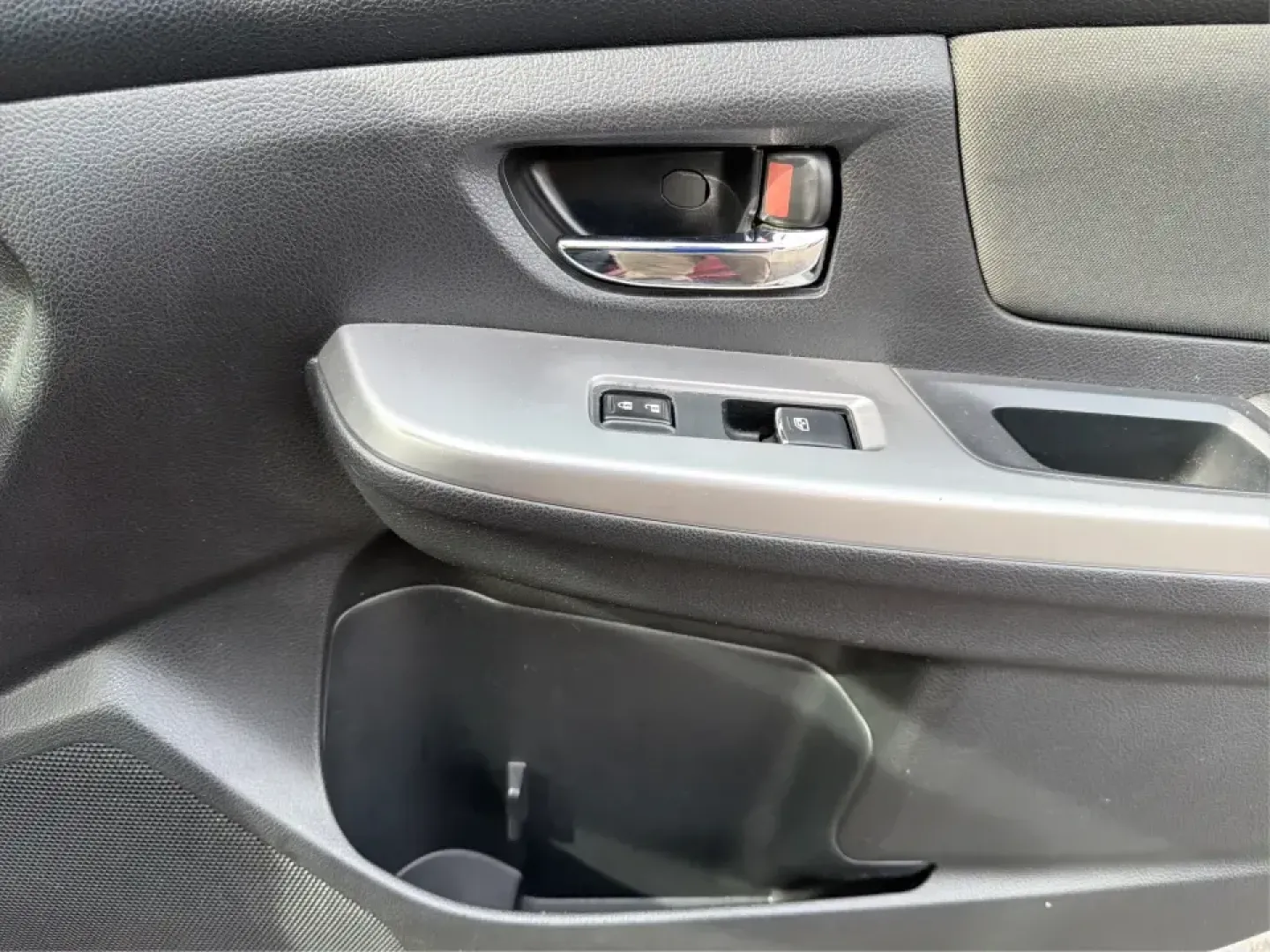 2016 Subaru Impreza 2.0i Premium PZEV 5-Door (JF1GPAB6XG8) with an 2.0L H4 DOHC 16V engine, CVT transmission, located at 401 Woodman Dr, Riverside, OH, 45431, (937) 908-9800, 39.760899, -84.123421 - Pack up the gear, load the groceries, and point the nose toward your next weekend escape-this 2016 Subaru Impreza 2.0i Premium Hatchback is built for people who balance real life with real miles. Whether you're commuting to Wright-Patterson AFB, shuttling kids and sports bags, or heading out for a d- Photo#18